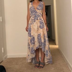 Lulu’s blush wrap dress